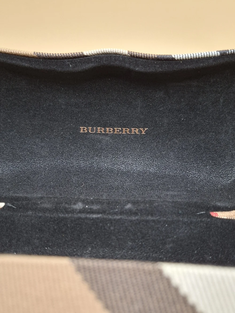 Burberry sunglass case